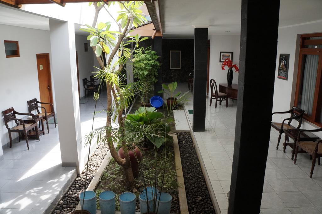Hotel Kirana Yogyakarta Exterior foto
