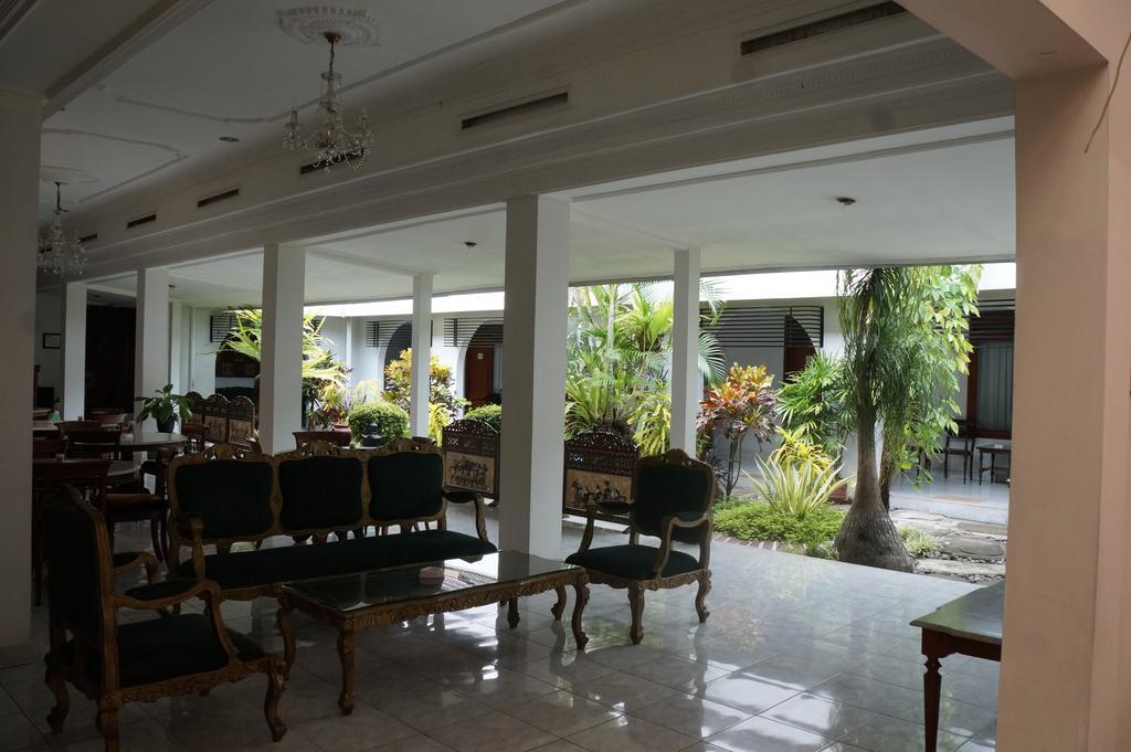 Hotel Kirana Yogyakarta Exterior foto