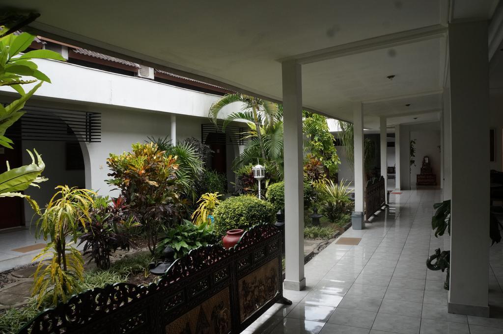 Hotel Kirana Yogyakarta Exterior foto