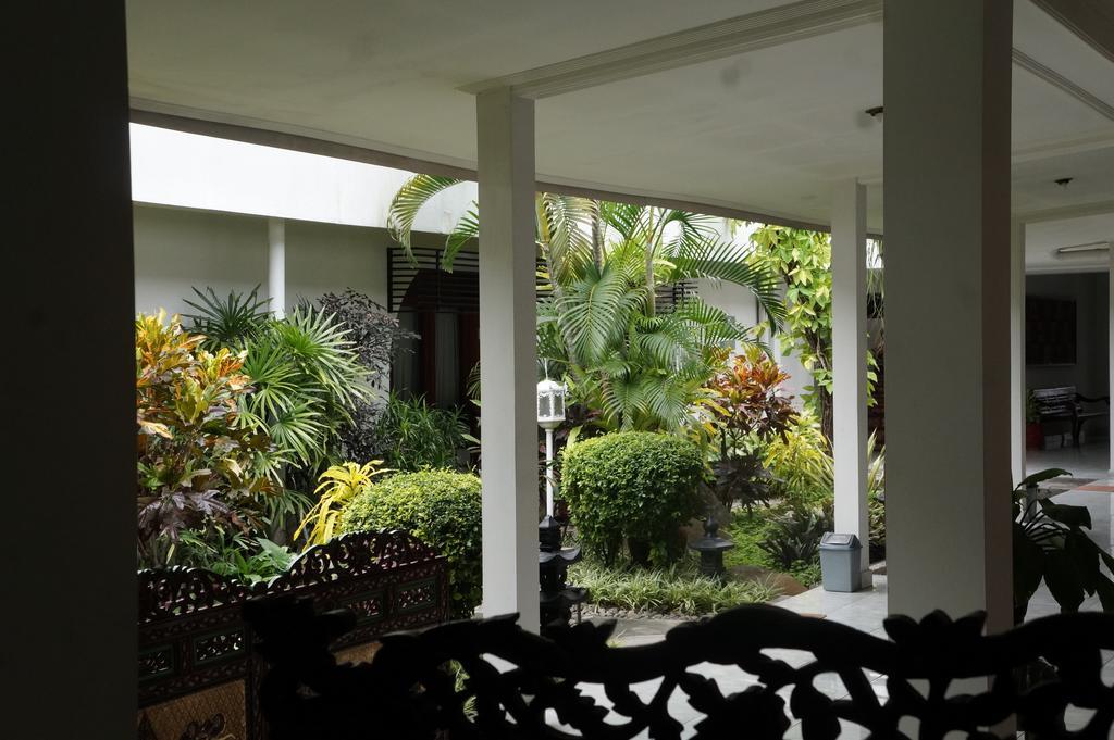 Hotel Kirana Yogyakarta Exterior foto