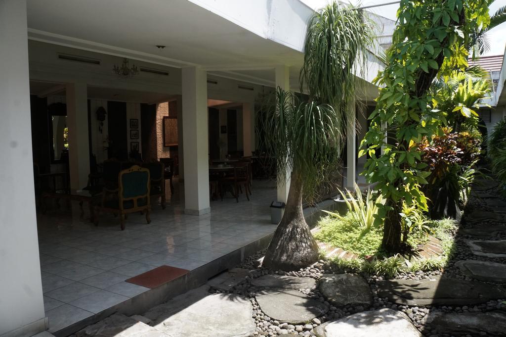 Hotel Kirana Yogyakarta Exterior foto